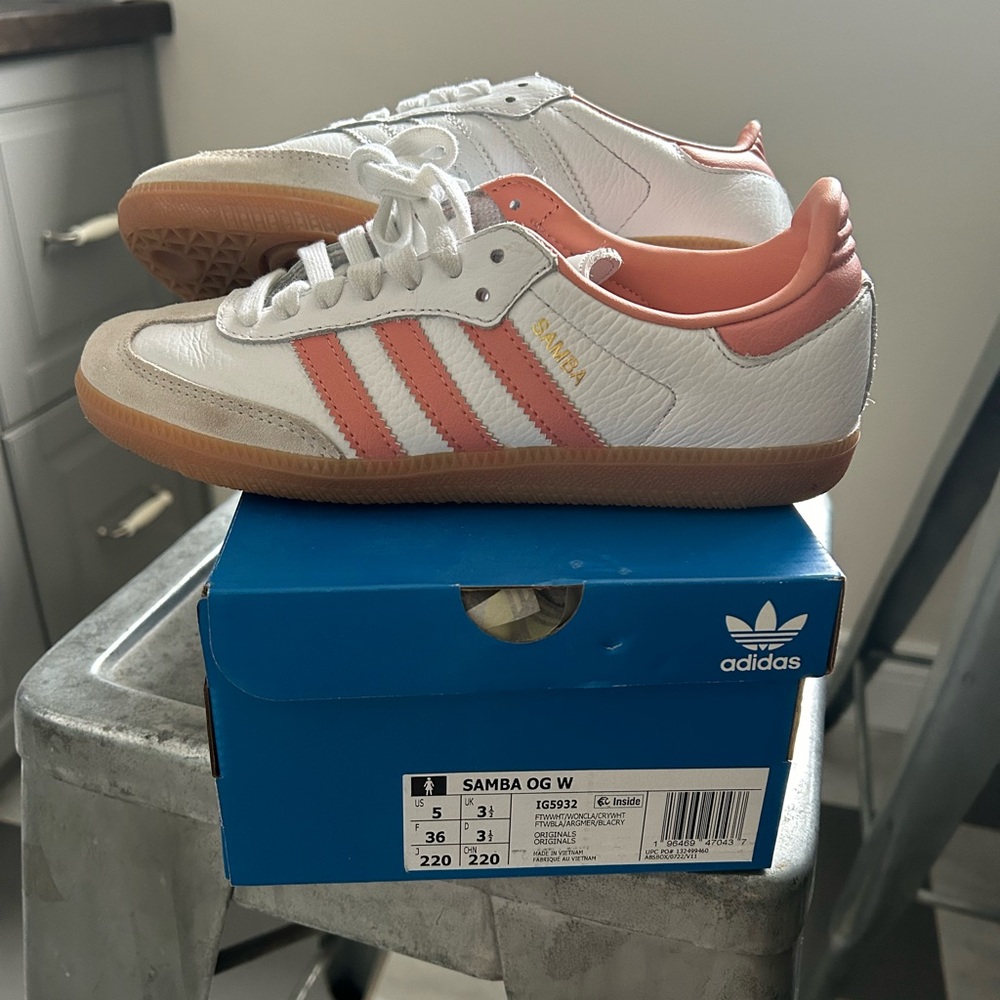 Adidas Samba OG W Sneakers - White and Pink
